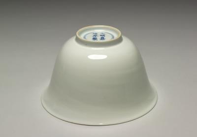 图片[3]-White bowl in the shape of a bell, Ming dynasty, Jiajing reign (1522-1566)-China Archive